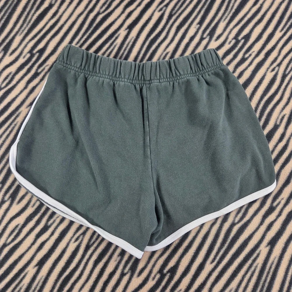 Brandy Melville East Hampton New York Shorts Green Y2K Preppy Loungewear